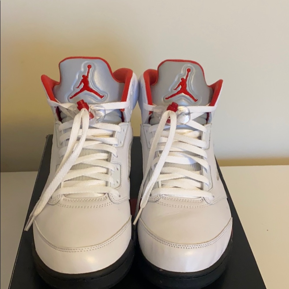 Retro Jordan 5s
